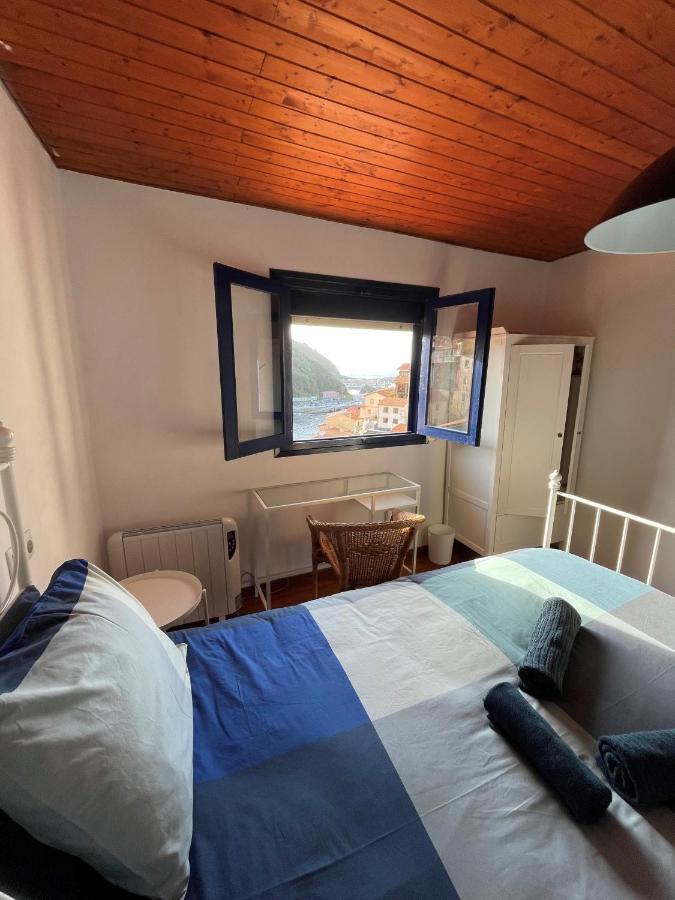 Casa De Pescadores Con Vistas Al Mar Cudillero Exteriör bild