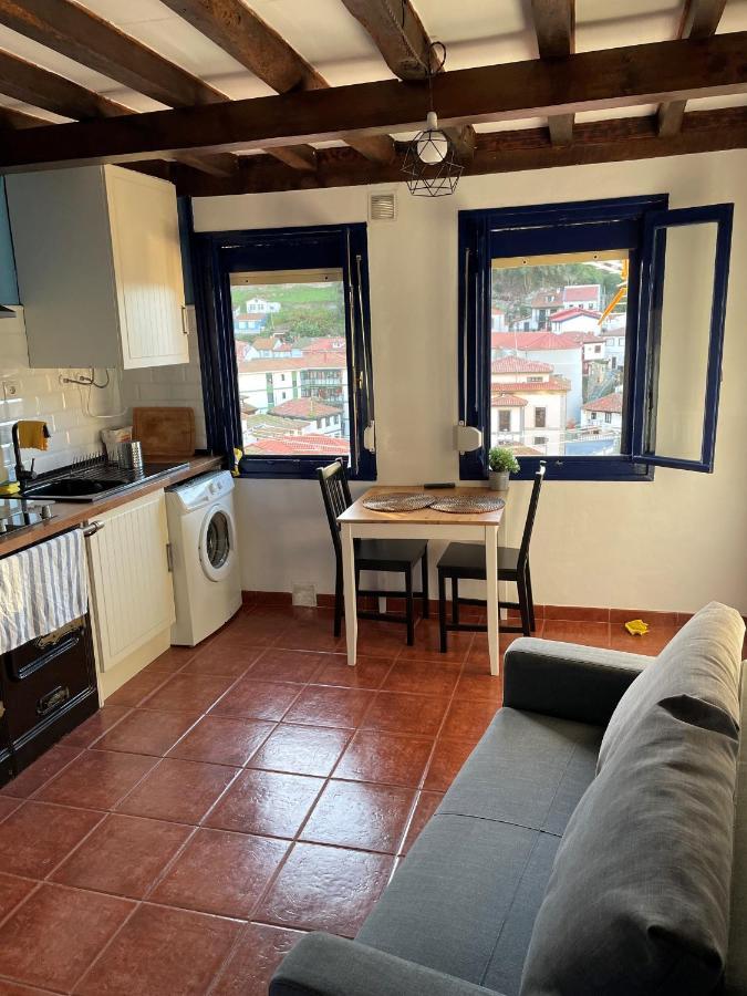Casa De Pescadores Con Vistas Al Mar Cudillero Exteriör bild