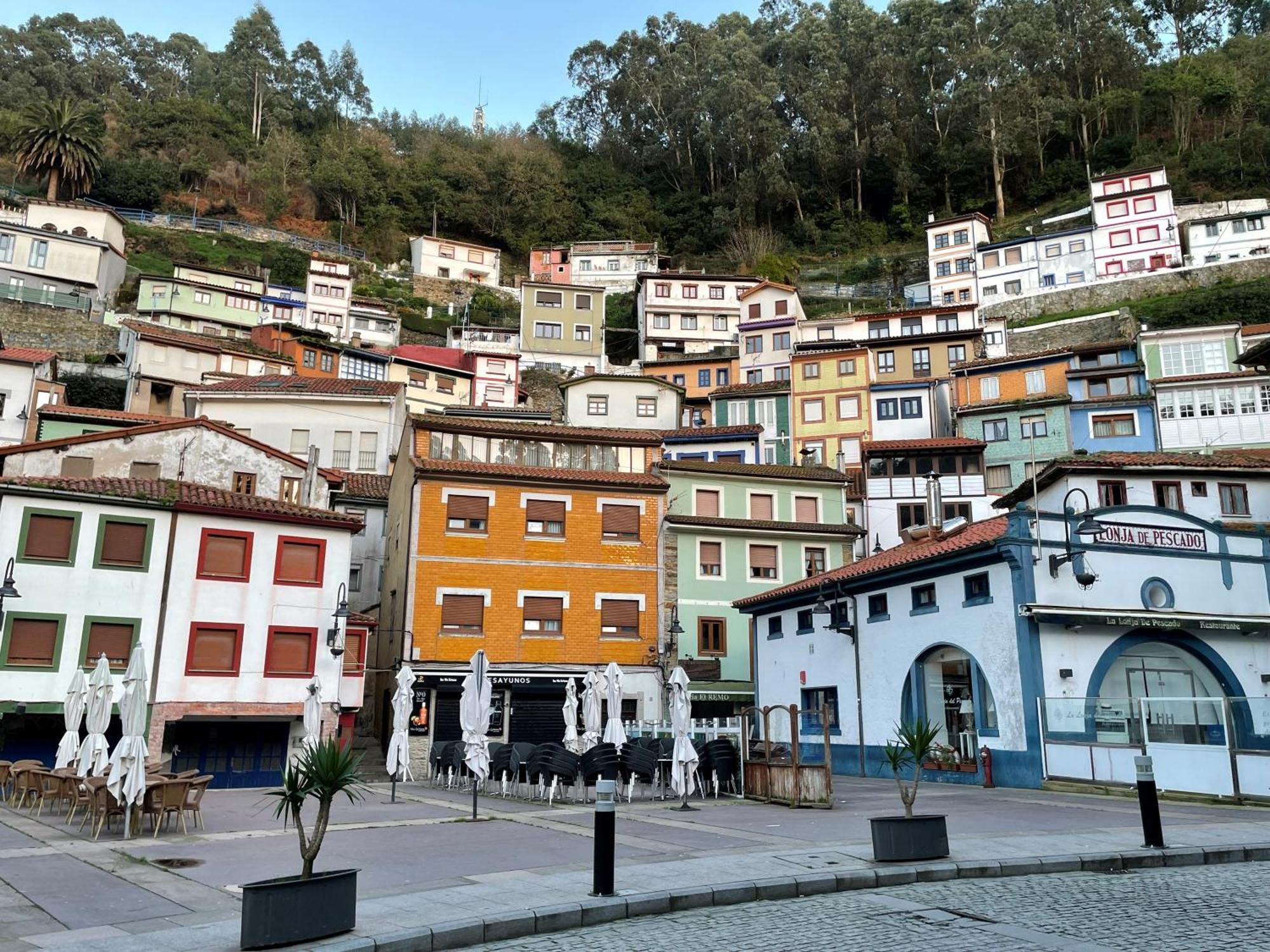Casa De Pescadores Con Vistas Al Mar Cudillero Exteriör bild
